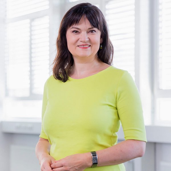 Portrait der Organos Leiterin Lisbeth Koller